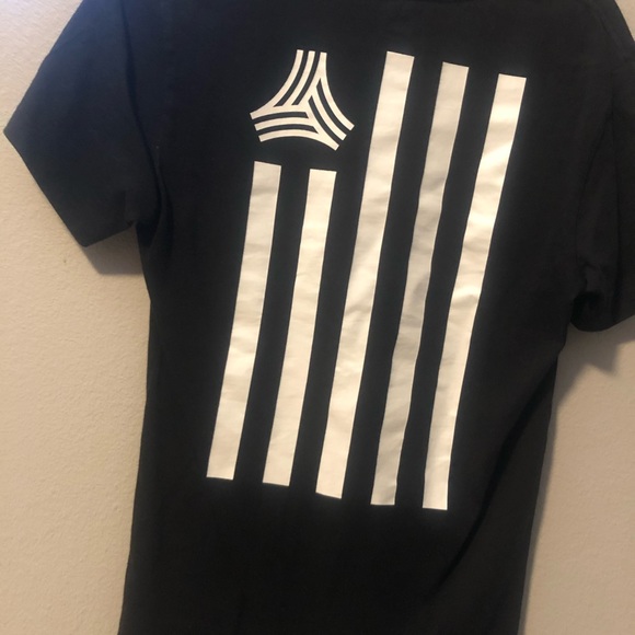 Black Adidas Flag Tee - Picture 2 of 4